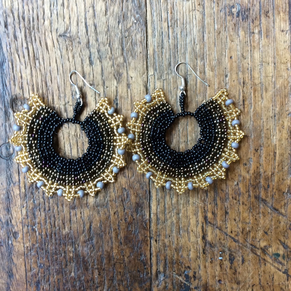 Demeters Golden Grain Beaded Earrings NEW - Picture 5 of 7